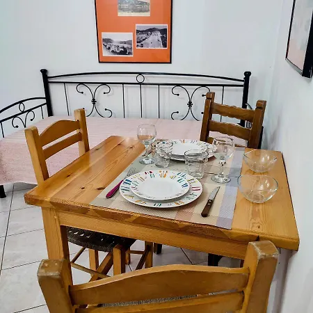 Apartamento Maroudas Stavros *