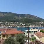 Maroudas Stavros דירה