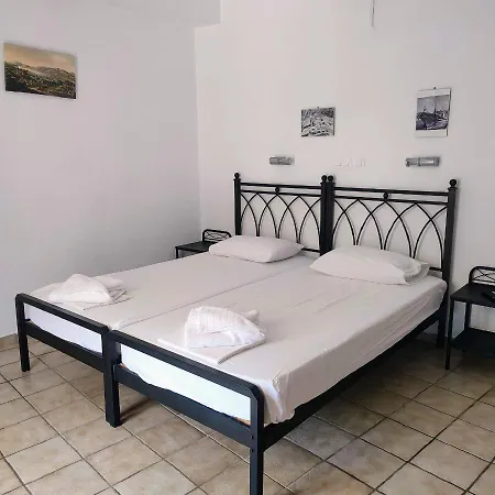 Apartment Maroudas Stavros