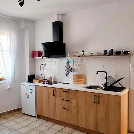 Maroudas Stavros Вати